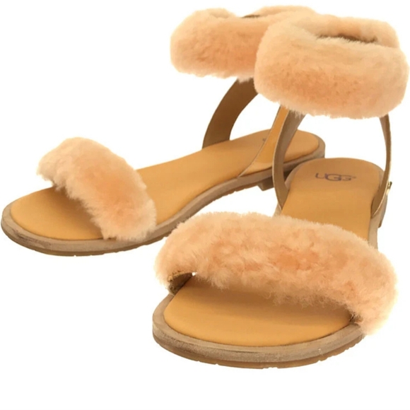 UGG Shoes - UGG Fluff Springs Sun Kissed Shearling Fur Strap Sandals